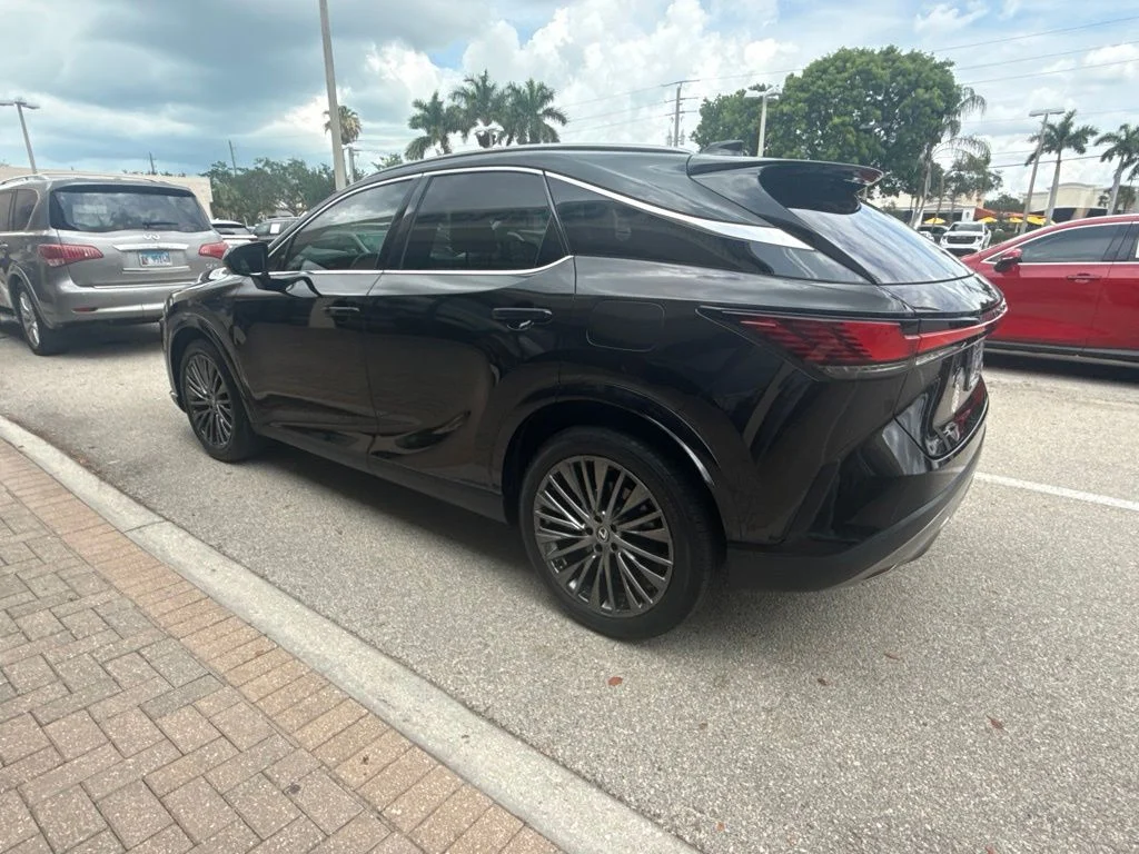 Certified Used 2023 Black Lexus 350 Luxury image 8