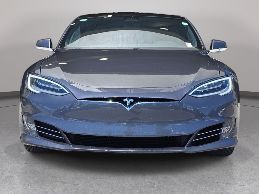 Used 2021  Tesla Long Range image 3