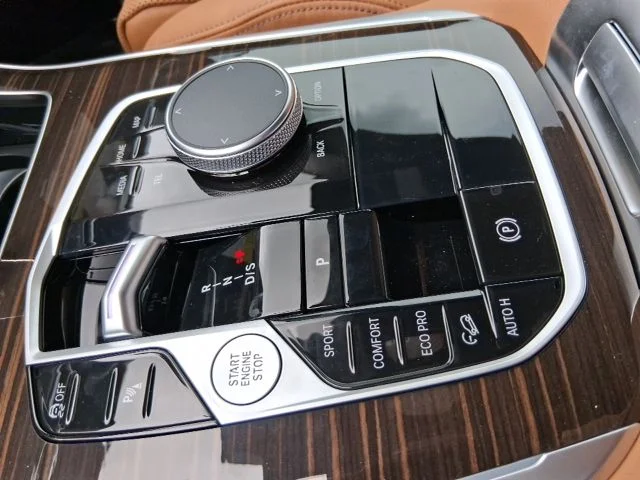 2026 BMW X5 40i - Photo 13