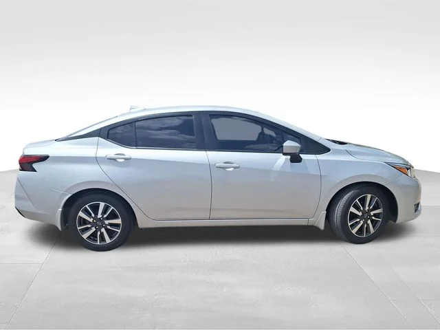 Used 2024 Silver Nissan 1.6 SV image 9
