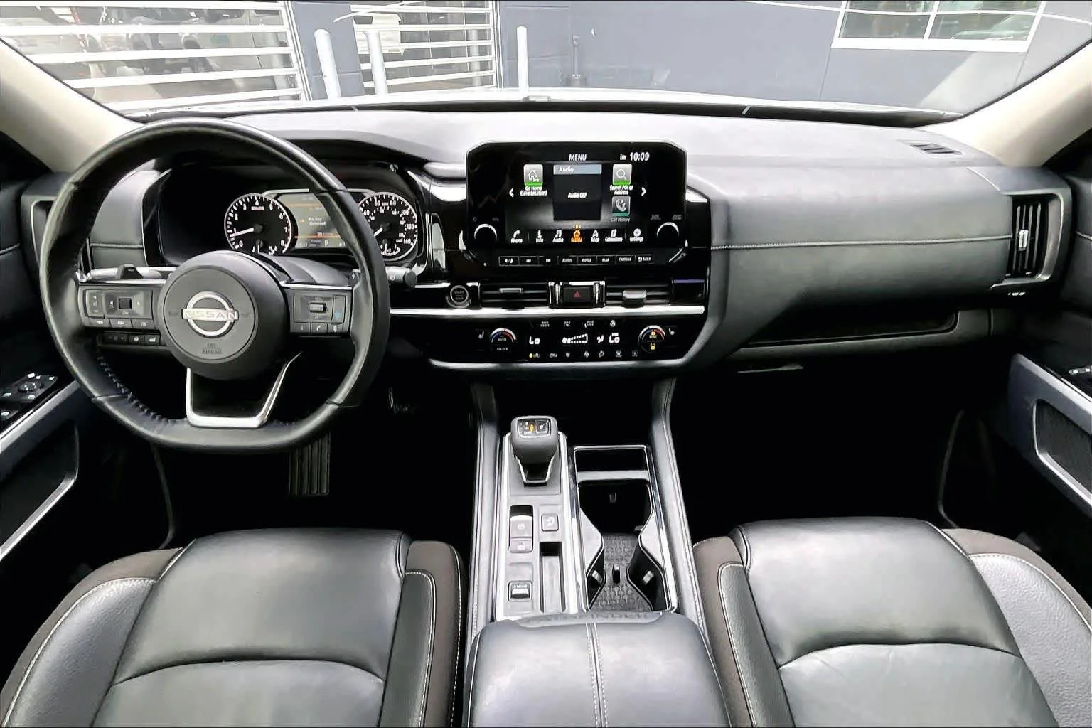 Used 2023 Solid Gray/Super Black Nissan SL image 14
