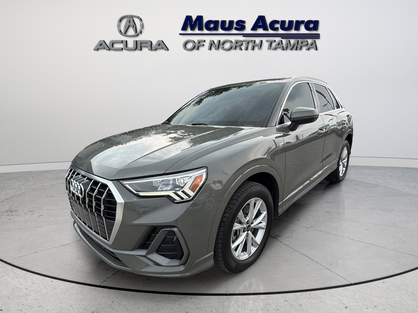Used 2024  Audi Premium image 4