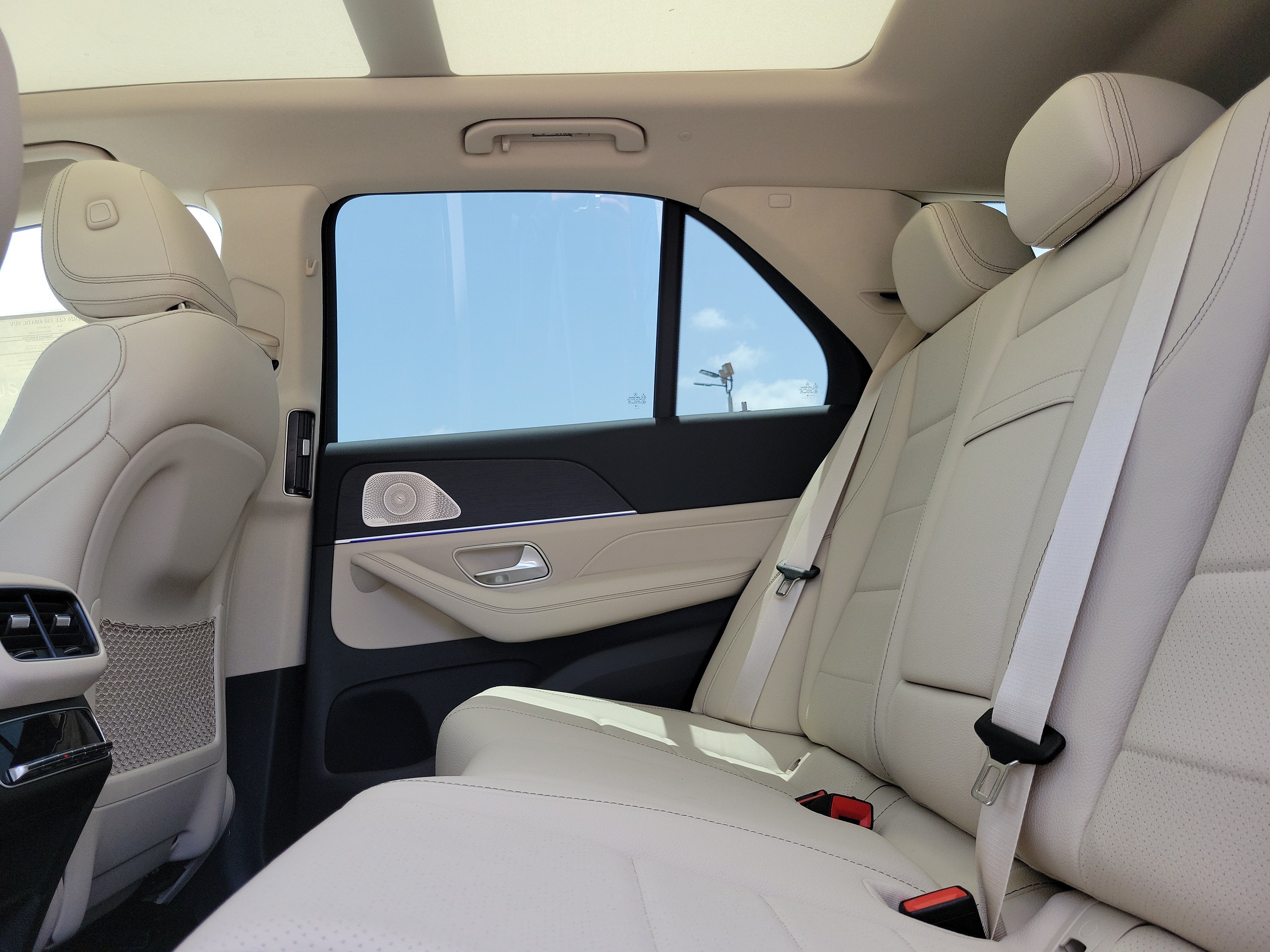 New 2026 Polar White Mercedes-Benz GLE 350 image 43