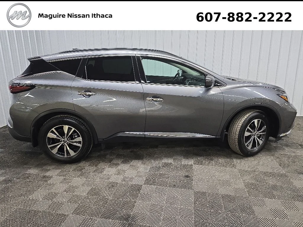 Used 2024 Gray Nissan SV image 3