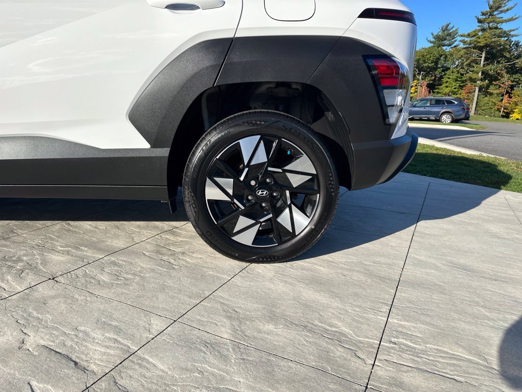 2024 Hyundai Kona SEL - Photo 8