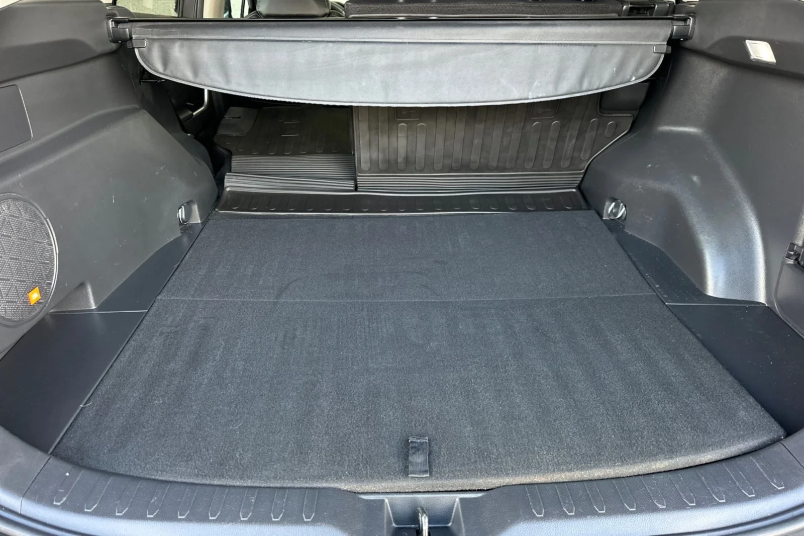 Certified Used 2024 MAGNETIC GRAY Toyota XLE Premium image 14