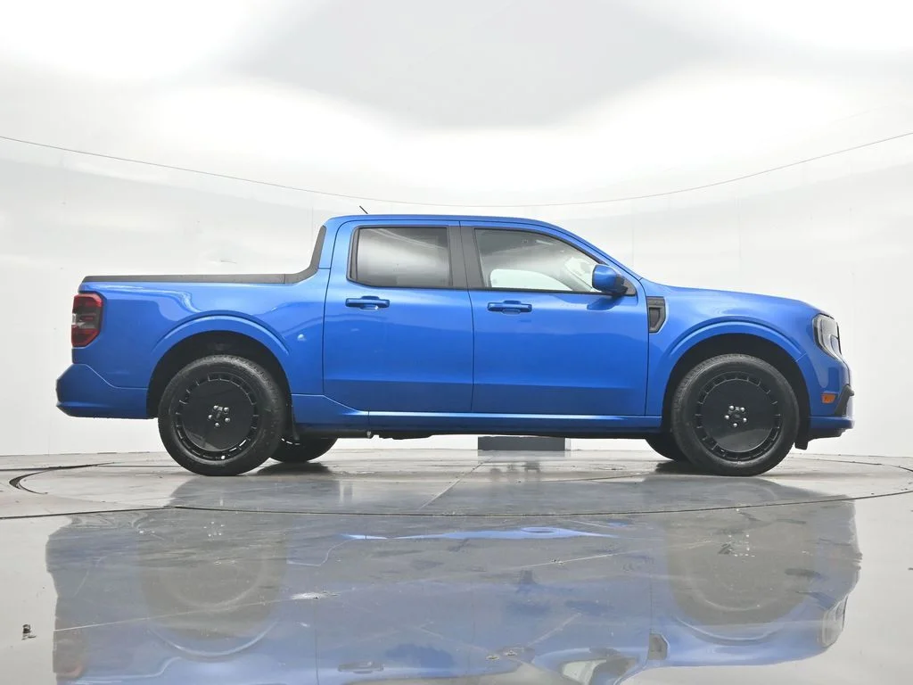 New 2026 Velocity Blue Ford Lobo™ image 43