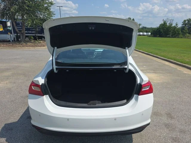 Used 2024 White Chevrolet LS image 13