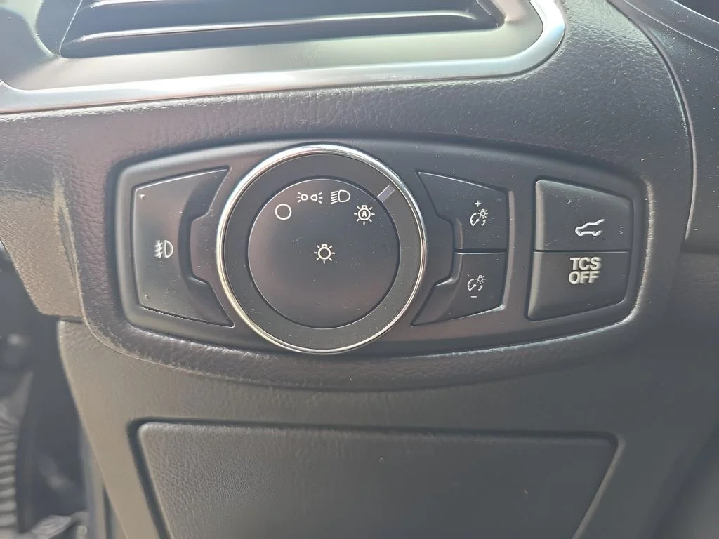 Used 2022 Black Ford Titanium image 14