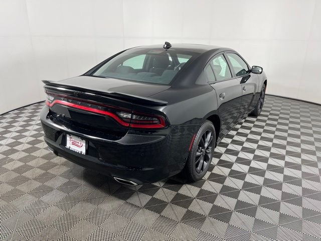 Used 2023 Black Dodge SXT image 7