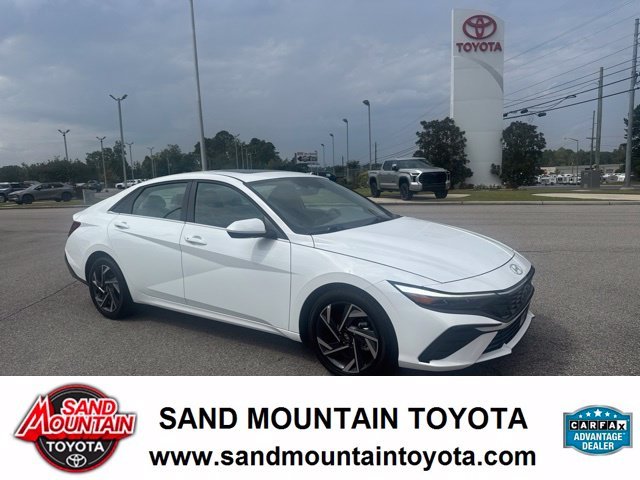 2025 Hyundai Elantra SEL