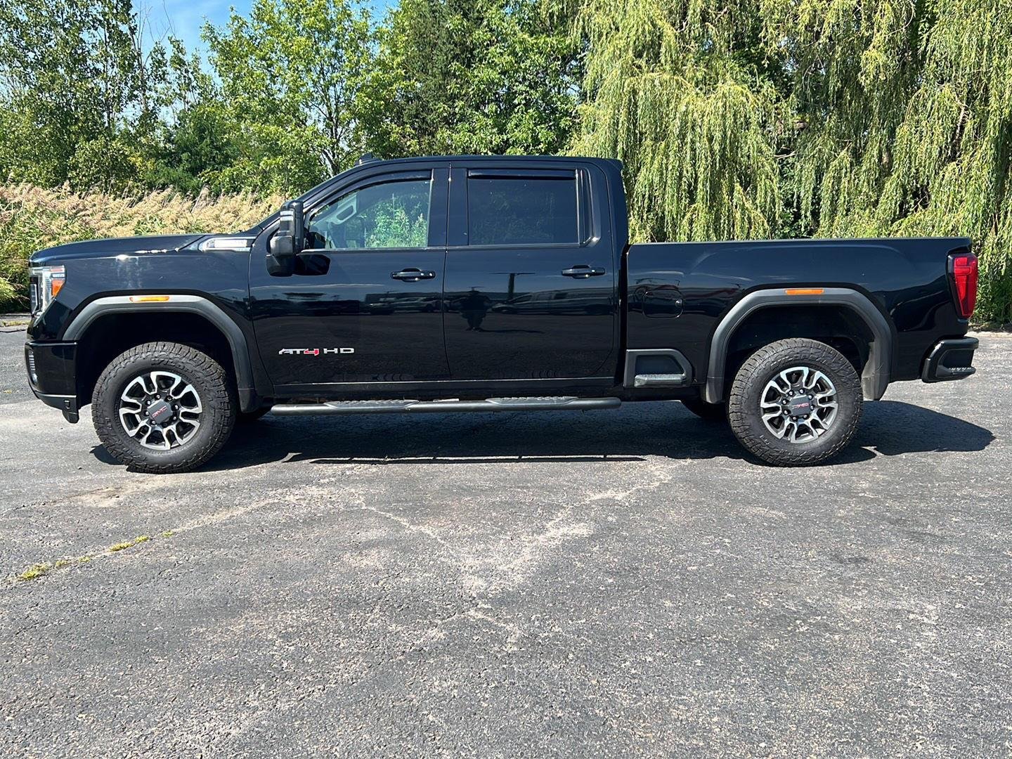 Used 2021 Onyx Black GMC AT4 image 18