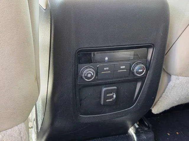 Used 2024 White Buick Essence image 12