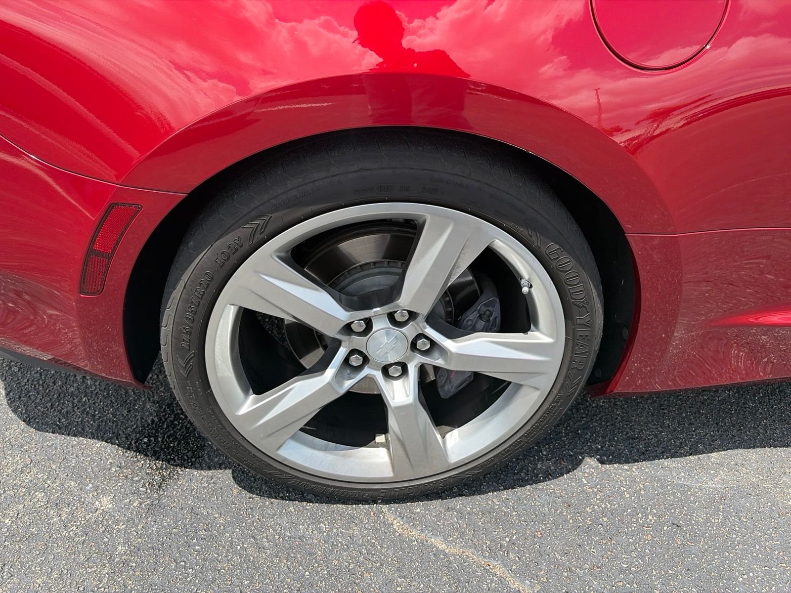 Used 2018 Red Chevrolet SS image 10