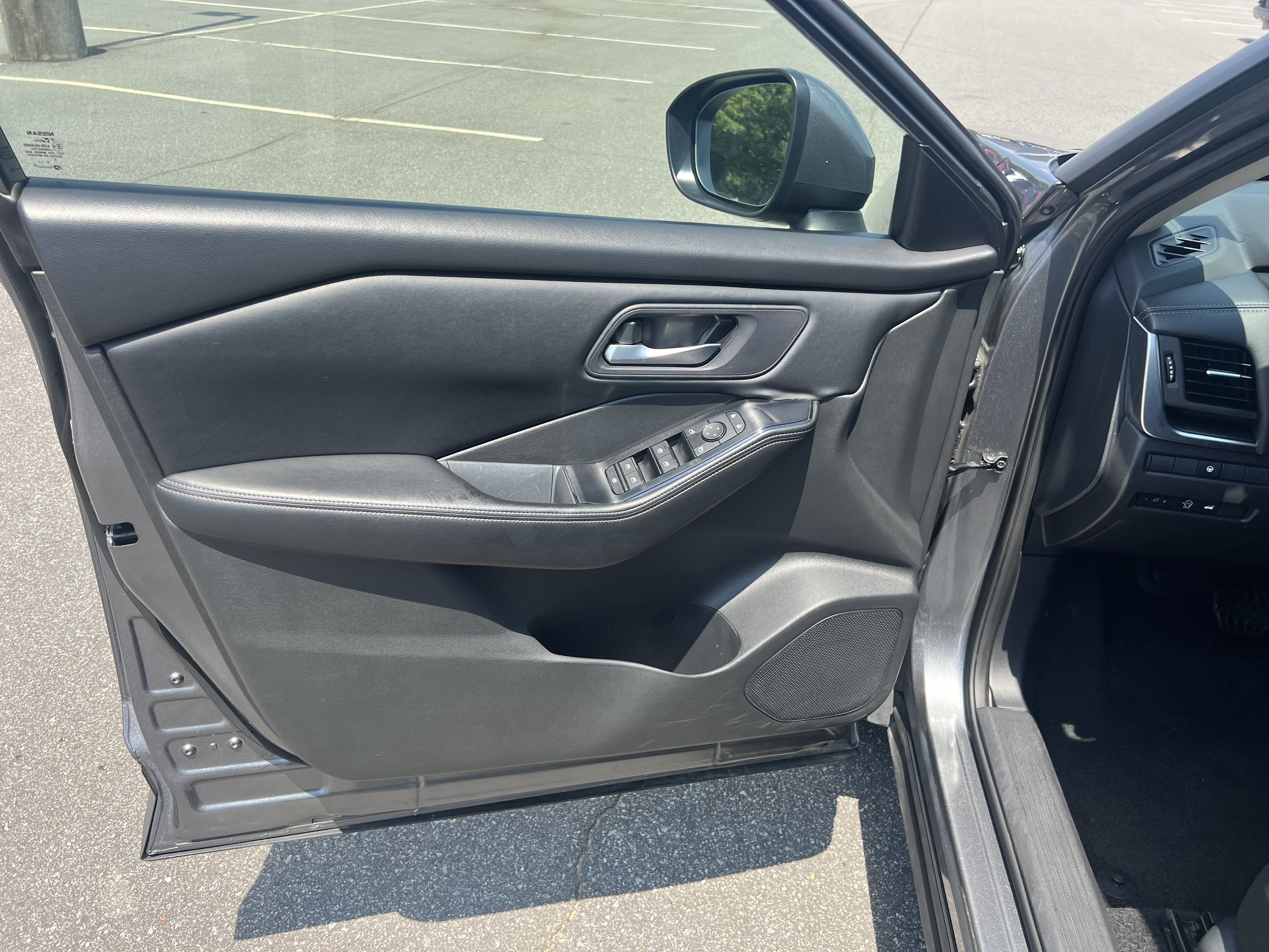 Used 2024 Gun Metallic Nissan SV image 21
