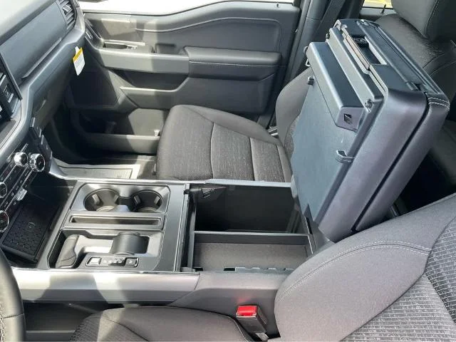 2025 Ford F-150 XLT - Photo 81