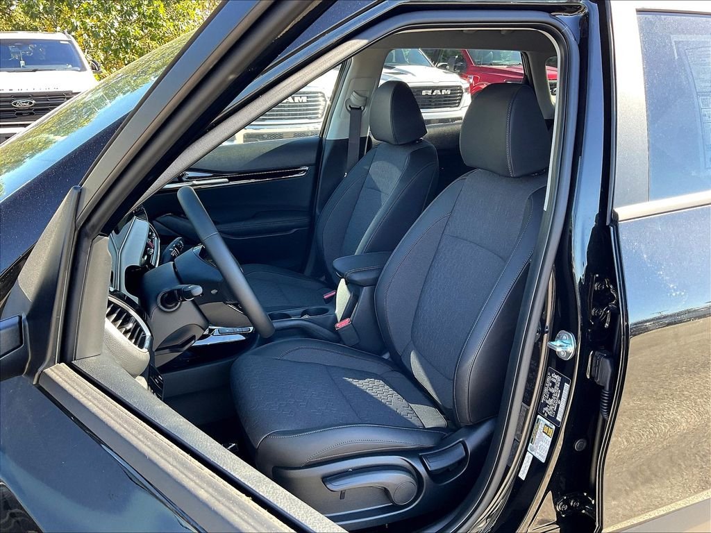 New 2026 Fusion Black Kia S image 10