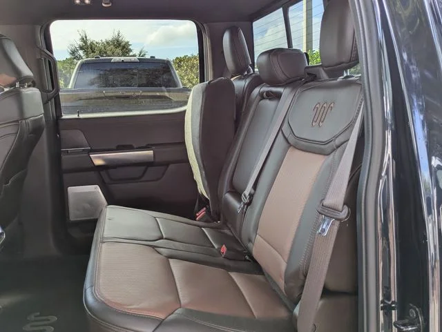 Used 2022 Antimatter Blue Metallic Ford King Ranch image 10