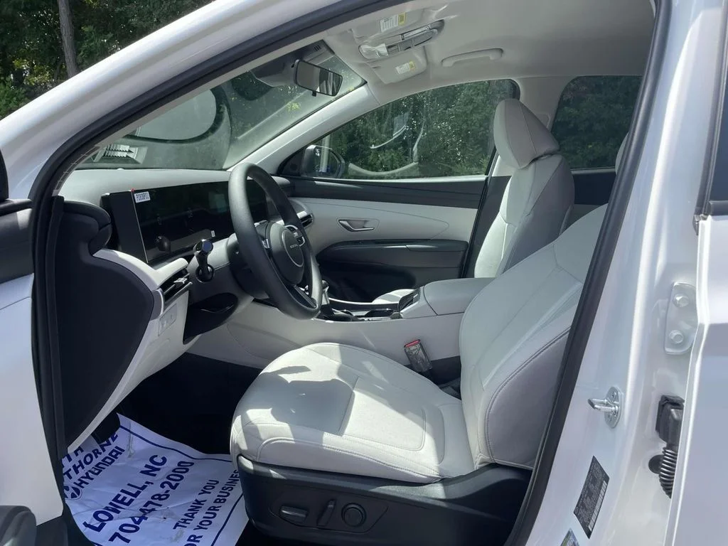 New 2026 White Hyundai SEL image 16