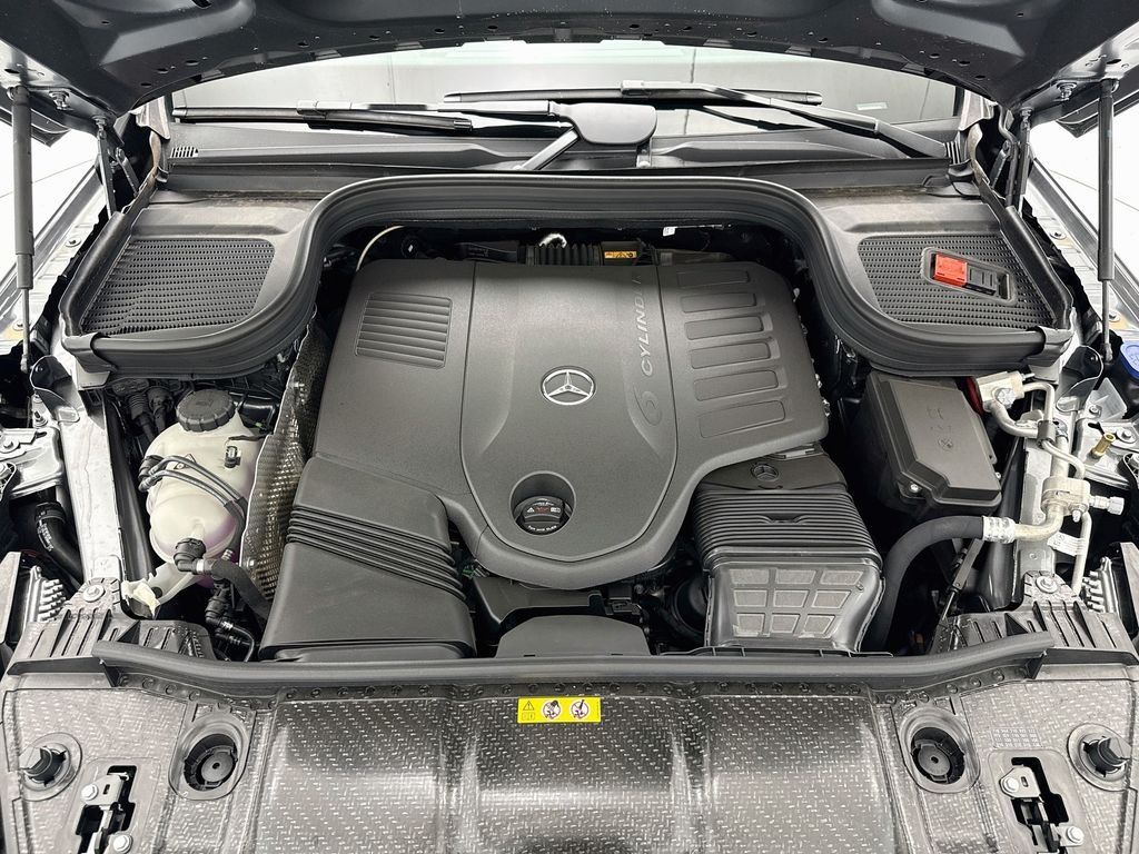New 2026 Selenite Grey Metallic Mercedes-Benz GLS 450 image 28