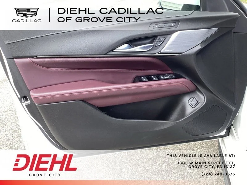 Used 2021 White Cadillac Sport image 13