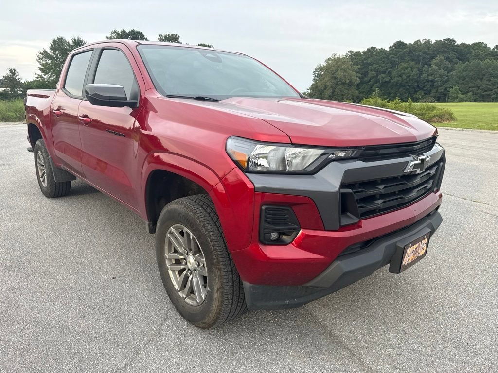 Used 2023 Radiant Red Tintcoat Chevrolet 2WD LT image 11