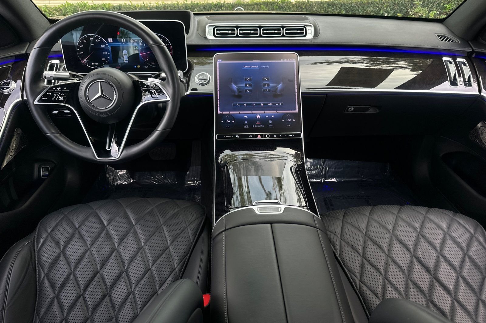 Certified Used 2023 Black Mercedes-Benz S 580 image 3