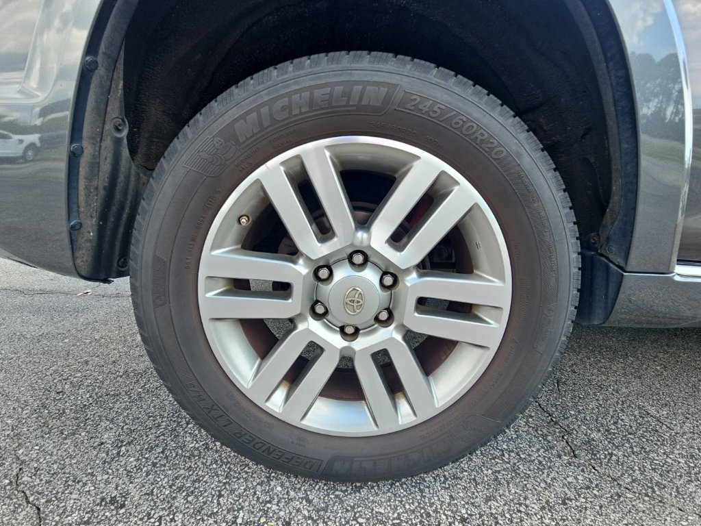 Used 2011 Gray Toyota Limited image 35