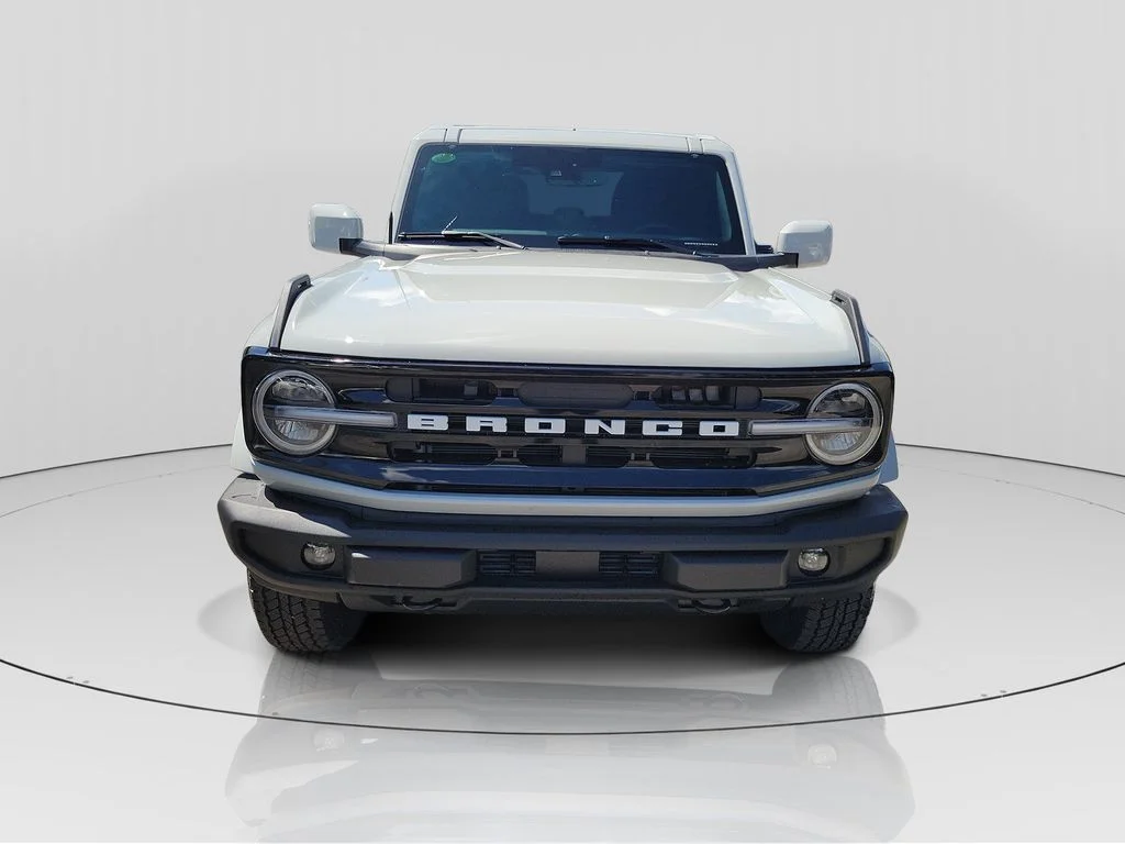 Used 2026 White Ford Outer Banks image 2