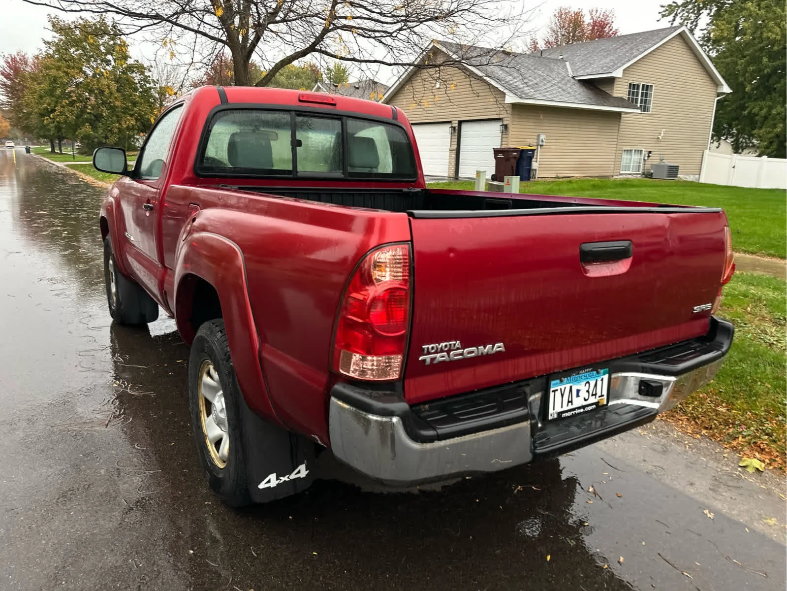 Used 2008 Impulse Red Pearl Toyota  image 2
