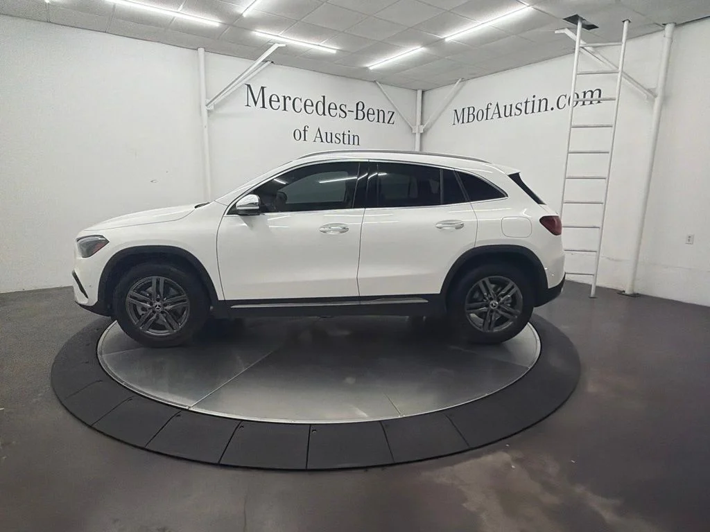 New 2026 White Mercedes-Benz GLA 250 image 4