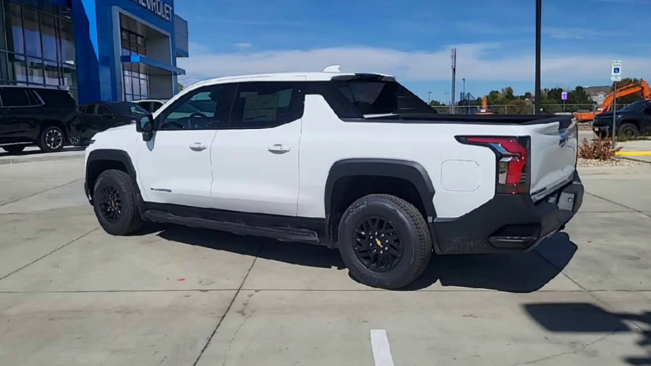 2026 Chevrolet Silverado EV LT - Photo 45