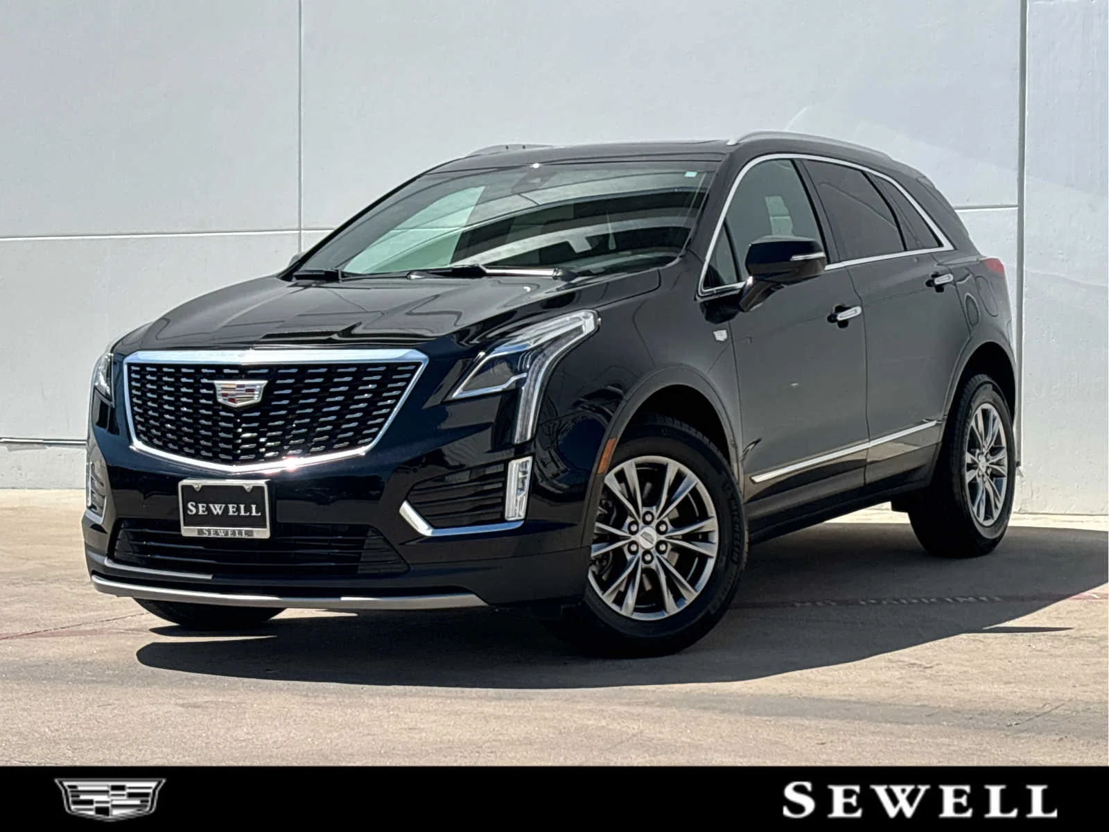 2023 Cadillac XT5 AWD Premium Luxury's photo