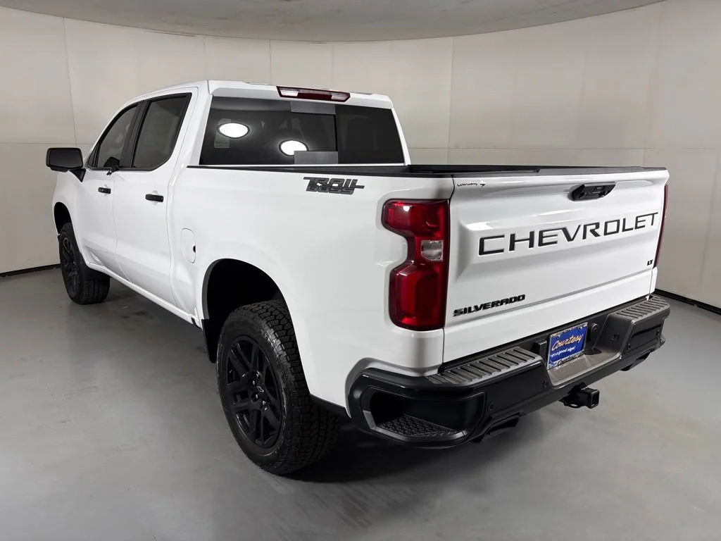 New 2026 Summit White Chevrolet LT Trail Boss image 7