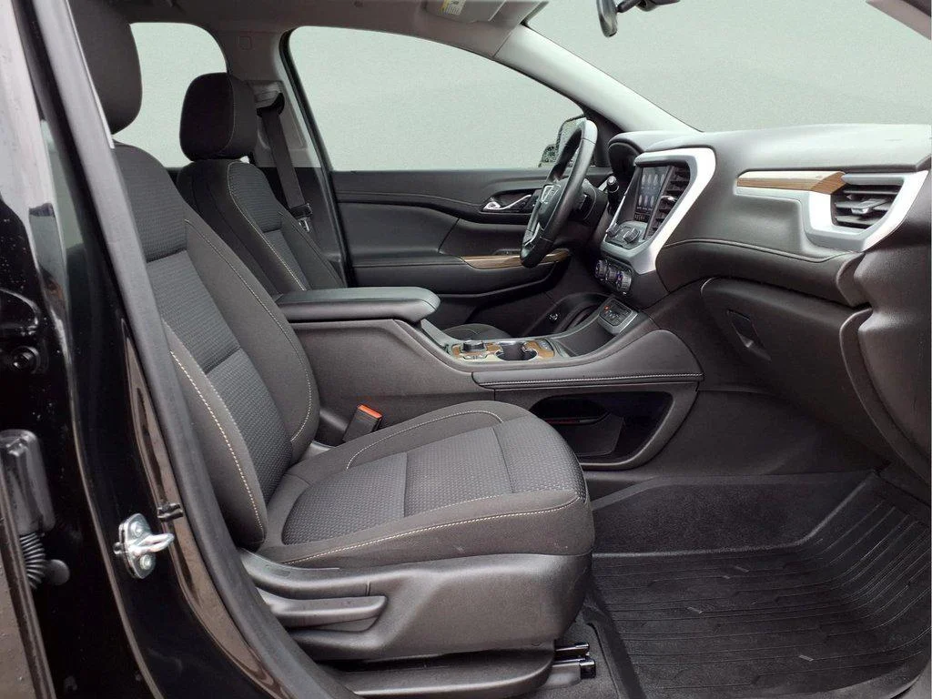 Used 2023 Ebony Twilight Metallic GMC AWD SLE image 14