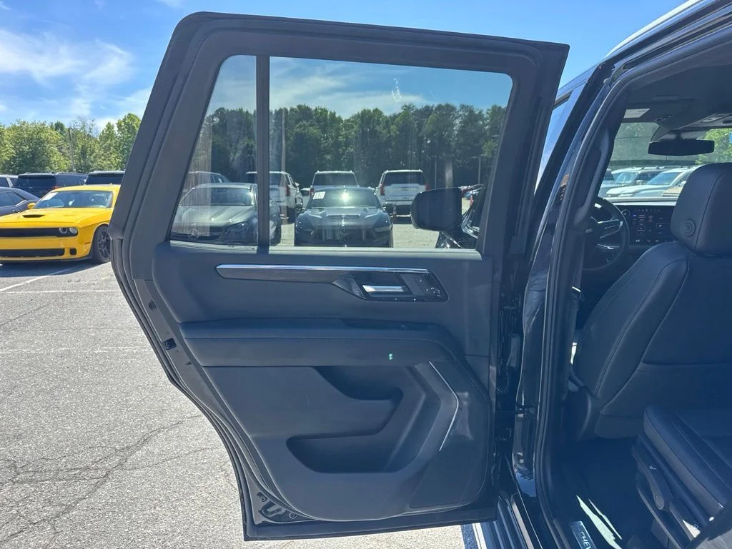Used 2025 Black Chevrolet LT image 30
