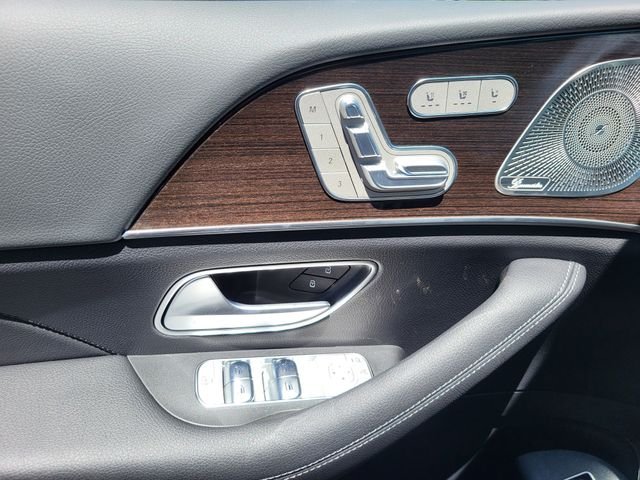 New 2026 Obsidian Black Metallic Mercedes-Benz GLE 450 image 10