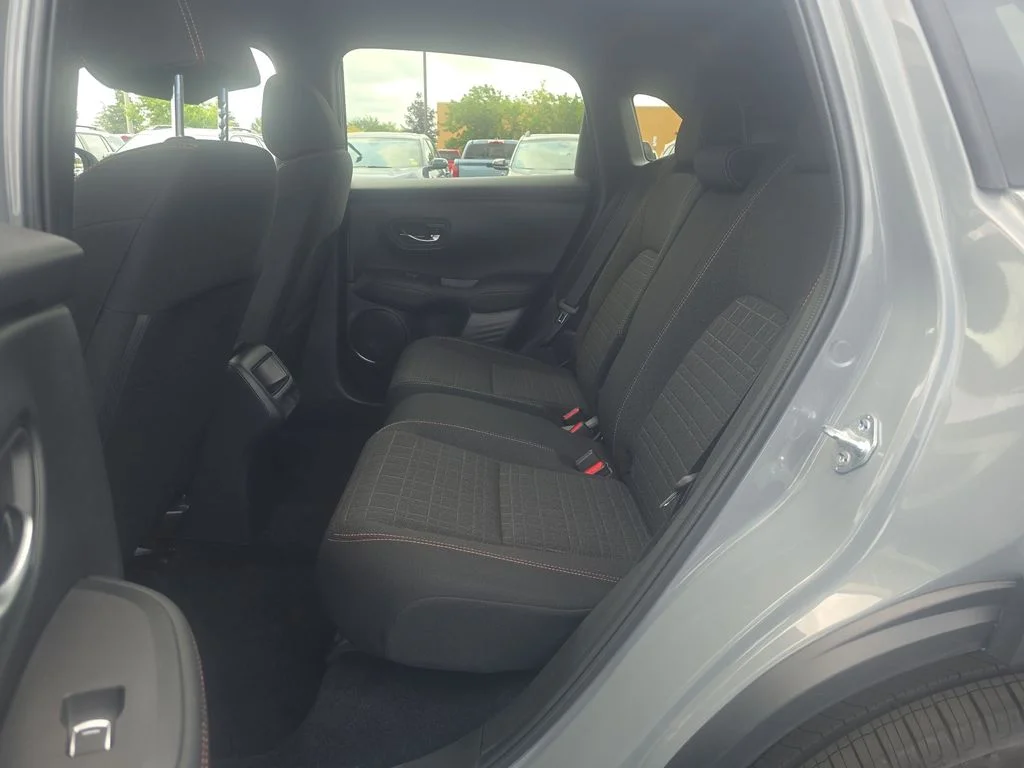 2025 Honda HR-V Sport - Photo 20