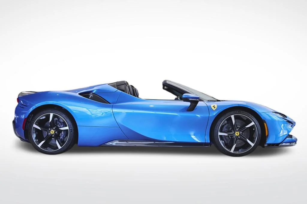 2023 Ferrari SF90 Base - Photo 6
