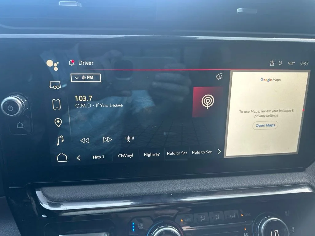 Used 2022 Blue GMC AT4 image 18