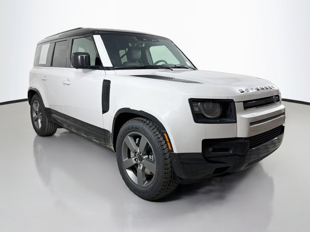 New 2026 Borasco Grey Land Rover X-Dynamic SE image 3