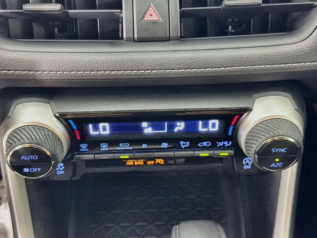 Used 2020 Gray Toyota XLE image 18