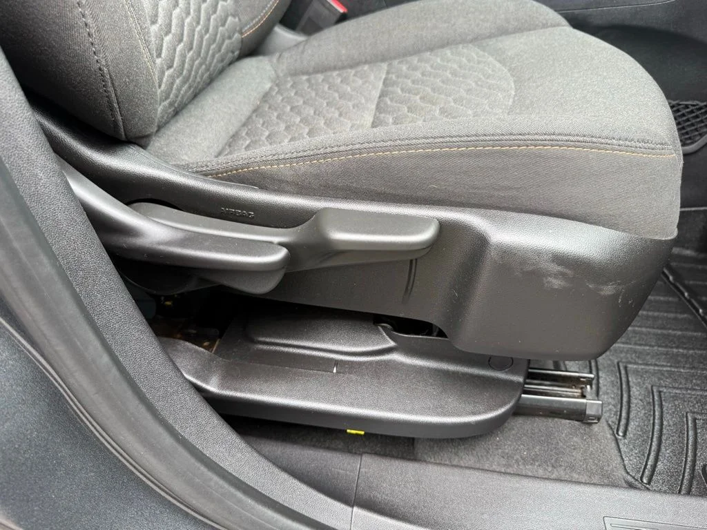 Used 2018 Gray Chevrolet LT image 51