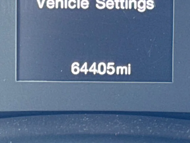 Used 2020 Red Jeep Latitude image 38