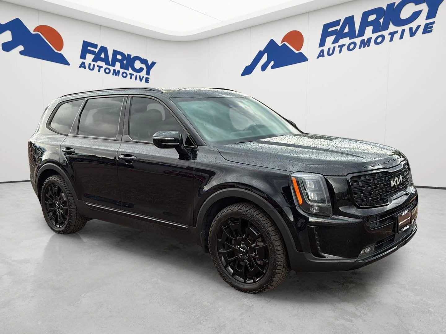 Used 2022 Ebony Black Kia SX image 4