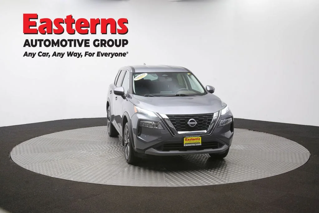 Used 2023 Gray Nissan SV image 52