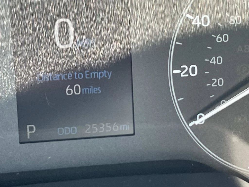 Certified Used 2025 Beige Toyota SE image 28