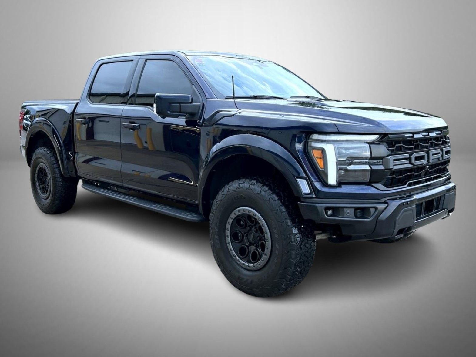 Used 2025 Blue Ford Raptor image 3