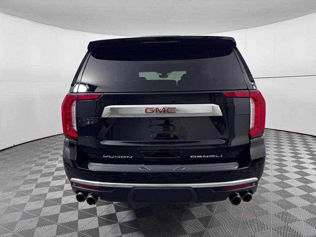 Used 2021 Onyx Black GMC Denali image 6