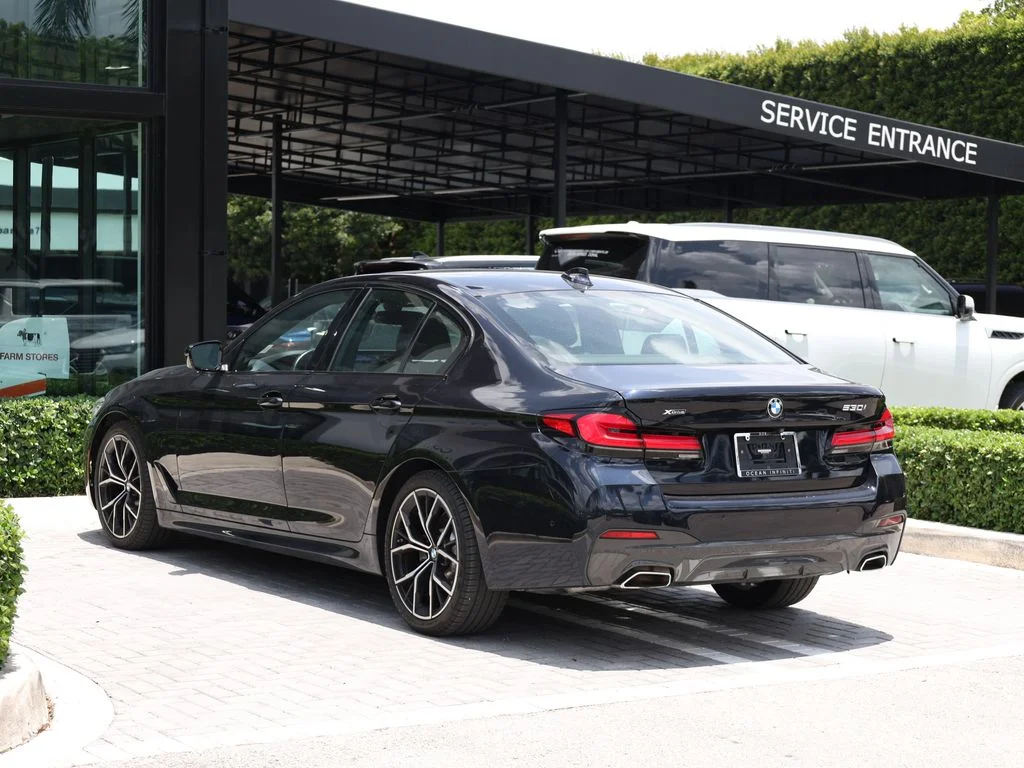Used 2023 Black BMW 530i xDrive image 5